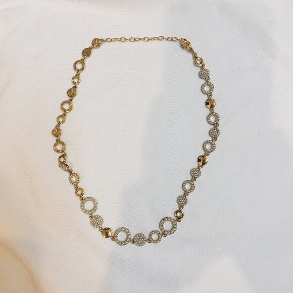 Gold necklace with decorative pearls - Picture 1 of 1